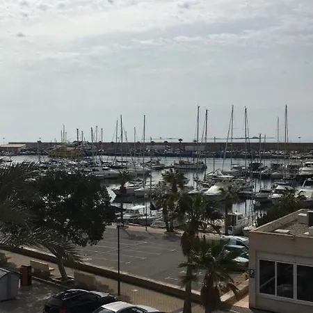 Casa Nautica Del Puerto Apartment *